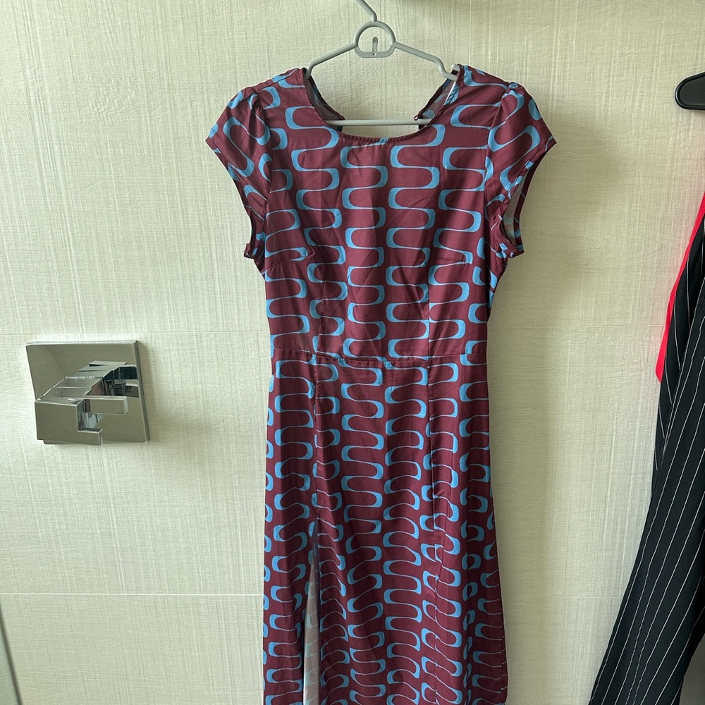 Stylish Blue and Red Patterned Dress